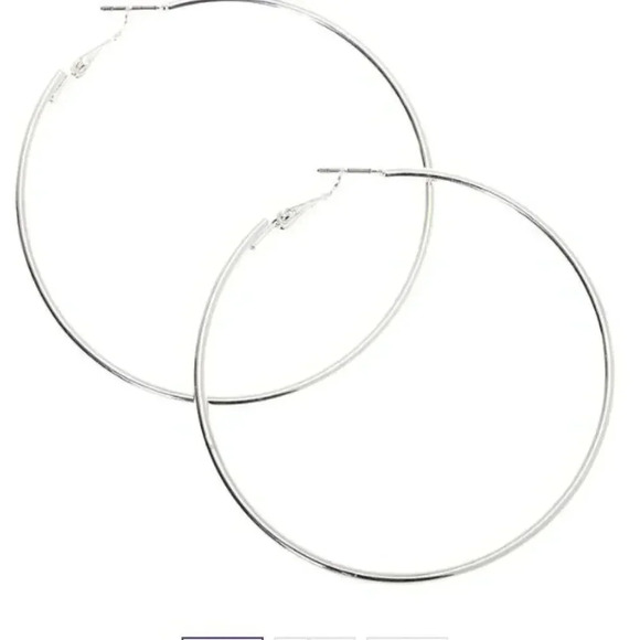 COPY - Claire's Oversized Silvertone 3" Earrings.… - Picture 2 of 2